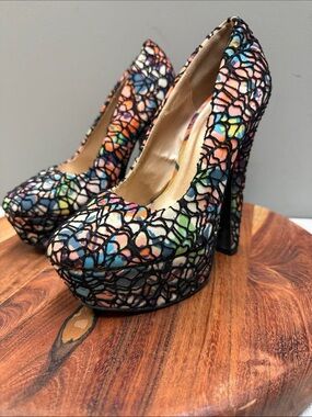 Shi by JOURNEYS Black Lace-Overlay Multicolor‎ Platform Pumps sz 7